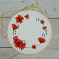 Stickdateien Set Mohnblumenkranz Bild 1