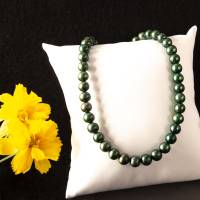 hell grüne echte Perlenkette mit Silber Karabinerverschluss 45 cm Bild 3