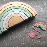 Weiches Nabelschnurbändchen, gehäkeltes Nabelschnurband mit Regenbogen in pastel Bild 1