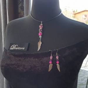 DRAHTORIA Set Engelsflügel-Kette mit Perlen dazu 1 Paar Ohrhängern Flügel pink lila beere oder in Wunschfarbe Bild 1