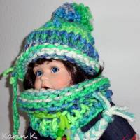 Bommelmütze und Schlauchschal gestrickt Wolle Hellblau Hellgrün Türkis Weiß Farbverlauf für eine Puppe Kopfumfang 35 cm Bild 9