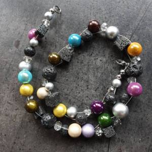 DRAHTORIA "HARLEKIN" Kette mit toll leuchtenden Perlen und Lava  silberfarbenen Perlen sowie glitzernden Glasper Bild 1