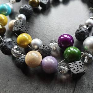 DRAHTORIA "HARLEKIN" Kette mit toll leuchtenden Perlen und Lava  silberfarbenen Perlen sowie glitzernden Glasper Bild 2
