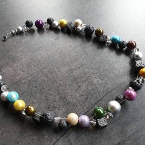 DRAHTORIA "HARLEKIN" Kette mit toll leuchtenden Perlen und Lava  silberfarbenen Perlen sowie glitzernden Glasper Bild 3