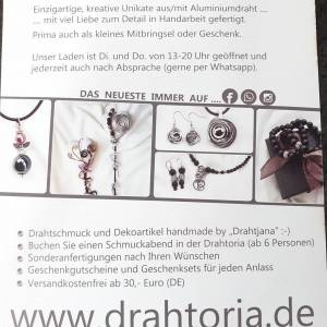 DRAHTORIA "HARLEKIN" Kette mit toll leuchtenden Perlen und Lava  silberfarbenen Perlen sowie glitzernden Glasper Bild 7