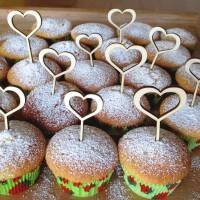 Caketopper-Set für Muffins und Cupcakes Herz Sophie aus Holz Bild 1