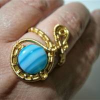 Ring mit Achat blau türkis gestreift handgewebt in goldfarben verstellbar Paisley boho Bild 5