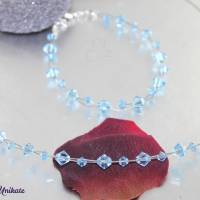Brautschmuck: Armband mit hellblauen Kristallperlen - Etwas Blaues zur Hochzeit - aquafarbene glitzernde Armkette Bild 3