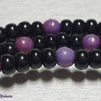 Brillenkette  / Maskenkette / Kette mit zauberhaften violetten Perlen und schwarzen böhmischen Rocailles Perlen Bild 2