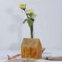 Vase aus Holz, Reagenzglas, DIY, Haus, Altholz, Tischdeko, Wohndeko, Blumenvase, Vase in Hausoptik Bild 2