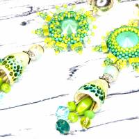 lässige boho ohrclips, geschenk, ohrringe, beadwork, keramik blüten, glasperlen, blau, grün Bild 5