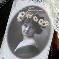 Lesezeichen, Buchgeschenk, Buchzeichen mit Damen Motiv in Vintage / Shabby Stil. Bild 1