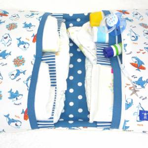 Windeltasche, Wickeltasche für Baby unterwegs, Universaltasche *Surfende Haie* Bild 3