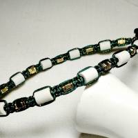 EM-Keramik Halsband in Dunkelgrün mit eingearbeiteten Goldfaden Bild 1