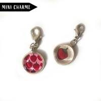 Erdbeer Mini Charme Anhänger Bild 1