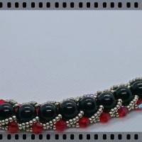 Sehr edles handgefertigtes Armband mit schwarzen Austrian Crystal Pearls und roten Austrian Crystals und Miyuki Bild 4