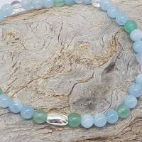 Ein Edelstein Armband aus Aquamarin, Aventurin & Bergkristall. Heitere Gelassenheit sind die Attribute dieser Steine. Bild 1