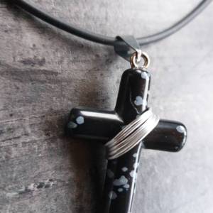 DRAHTORIA Kreuz aus Schneeflocken - Obsidian mit feinem Aludraht in silber umdrahtet Jesus Gott Leben Edelstein Religion Bild 4