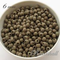 50 Holzperlen 6 mm Perlen Farbe Grüngrau (gefärbt) Bild 1