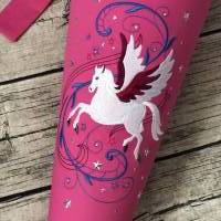 zauberhafte Schultüte mit Einhorn und Glitzer in Beere und Pink Bild 2
