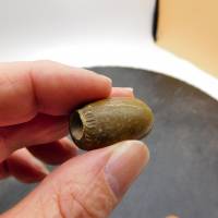 neolithische Stein-Perle aus der Sahara mit authentischen Bearbeitungsspuren- 27mm - von Hand gebohrt - Sahara Stein - 1 Bild 7