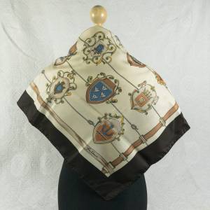 Tuch für Damen, Vintage Halstuch, von GIM Renoir, aus Polyester, traditionelles Motiv, waschbar, getragen, guter Zustand Bild 1