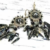 festliche schwarze ohrringe, muttertag geschenk, beadwork, gothic schmuck, glasperlen Bild 1