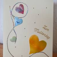 Zauberhafte Karte mit Herzchen zum Muttertag - handgemalt – Design  Ulrike Kröll Bild 1