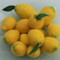 Zitronen handgefilzte Zitrusfrüchte Bild 1