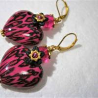 Ohrringe handgemacht aus Acryl Herz pink schwarz mit Blüte Geschenk Danke Erzieherin Freundin Bild 5