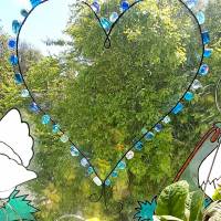 Suncatcher Sonnenfänger Herz mit verschiedenen blauen Perlen 26 cm Durchmesser Bild 1