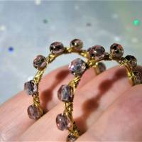 Creolen lila violett 35 Millimeter Ohrringe handgemacht goldfarben Bild 1