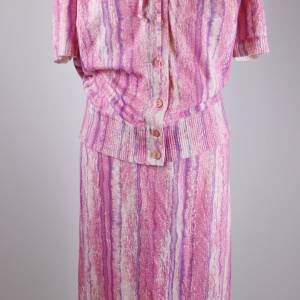 True Vintage Zweiteilig Strick Kostüm Größe 42 L Rosa Weiß Lila Midirock Bluse 50er Feinstrick Bild 1