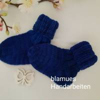 Baby Söckchen - Erstlingssocken handgestrickt    kobaltblau/schwarz meliert Bild 1