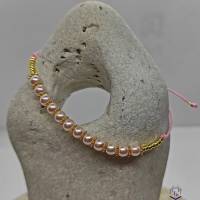 Freundschaftsarmband, Flechtarmband, Makramee Armband in rosa und gold auf rosa Garn, Einzelstück, Geschenk Bild 2