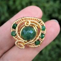 Ring grün handgefertigt verstellbar mit Achat dunkelgrün in wirework goldfarben Bild 2