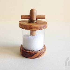 Kräutermühle Ø 6 cm, Salzmühle, Gewürzmühle, aus Olivenholz in Handarbeit. Bild 1