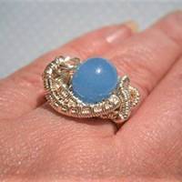 Ring blau pastell handgemacht Größe 56 mit Quarz blau in wirework Innendurchmesser 18 Millimeter silberfarben Bild 2
