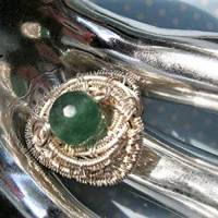 Ring grün mit Achat facettiert handgemacht Größe 58 Innendurchmesser 18,5 Millimeter in wirework silberfarben Unikat Bild 6