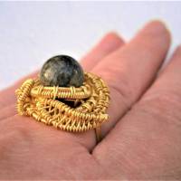 Ring grau braun Jaspis schwarz in wirework Innendurchmesser 18,7 Millimeter goldfarben Größe 57 bis 58 zum Edelhippy loo Bild 4
