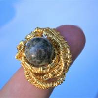 Ring grau braun Jaspis schwarz in wirework Innendurchmesser 18,7 Millimeter goldfarben Größe 57 bis 58 zum Edelhippy loo Bild 6