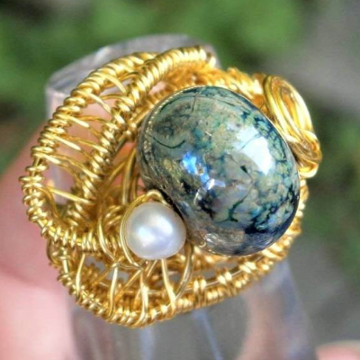 Ring blau grün mit Künstlerperle aus Glas handmade Lampenwickelperle in wirework goldfarben Innendurchmesser 19 mm Größe