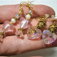 Ohrringe rosa Set 2 Paar mit Herz Glasperlen goldfarben handgemacht Geschenk Brautschmuck Bild 5