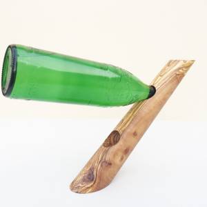 Flaschenhalter „Stamm“ für 2 Flaschen, Geschenk, Handgefertigt aus Olivenholz Bild 2