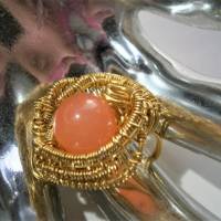Ring orange handgemacht mit apricot Quarz in wirework goldfarben Größe 18 bis 19, Innendurchmesser 18,8 Millimeter Bild 6
