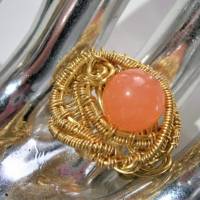 Ring orange handgemacht mit apricot Quarz in wirework goldfarben Größe 18 bis 19, Innendurchmesser 18,8 Millimeter Bild 7