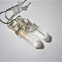 Ohrringe Mini Kristallspitzen handgemacht an Schmuckmetall silberfarben als Brautschmuck und Geschenk für sie Bild 5