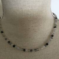 Feiner Hingucker: Halskette aus schwarzem Rutilquarz Bild 3