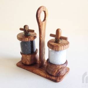 3er Set Salz- und Pfeffermühle mit Halterung, aus Olivenholz in Handarbeit Bild 5