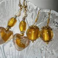 Ohrringe safran goldgelb Set 2 Paar mit Herz Glasperlen handgemacht Geschenk Muttertagsgeschenk Bild 2